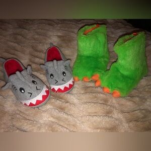 Boys size 7-8 slippers